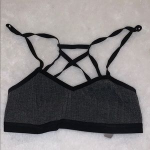 Nollie- Grey Sports Bra